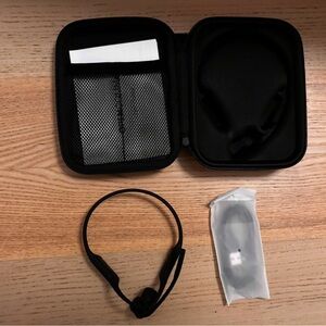 SHOKZ AFTERSHOKZ open comm Wireless bluetooth Headphones.never worn out of box